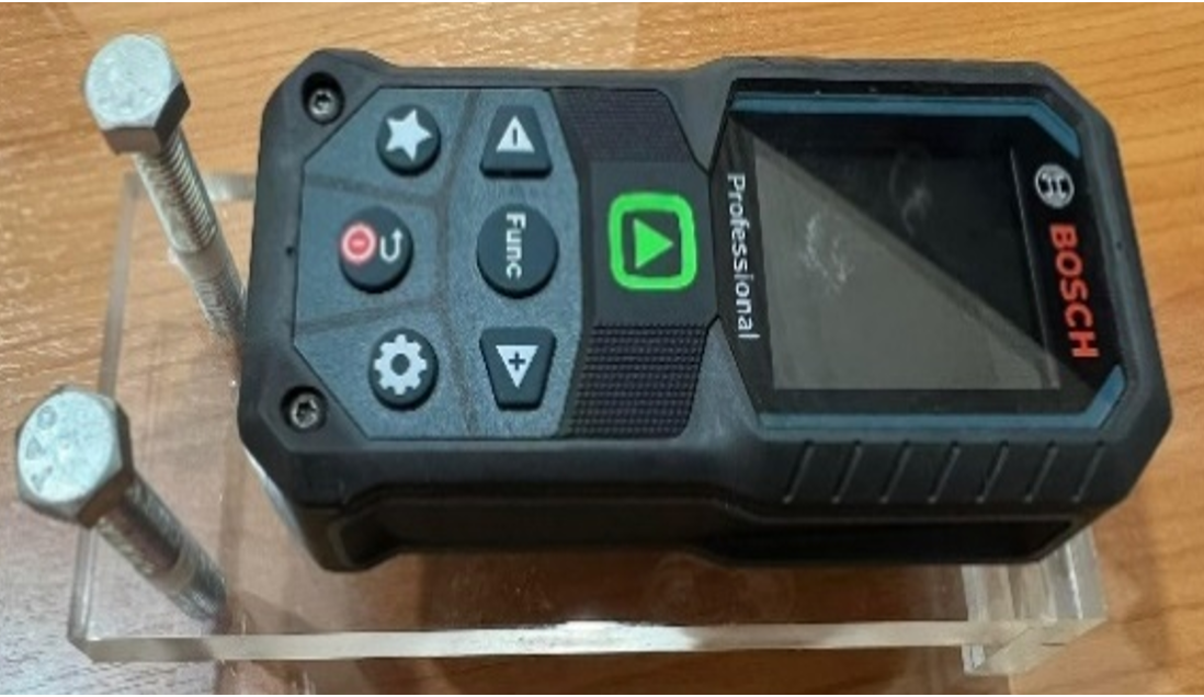 Measuring equipment on the pad model